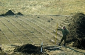 Белоусов В.Е. на раскопках стоянки Хоктонга